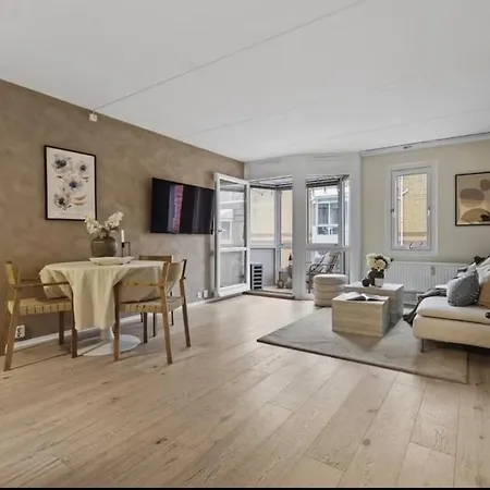 Elegant Apartment